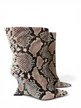 Load image into Gallery viewer, Naja Boots