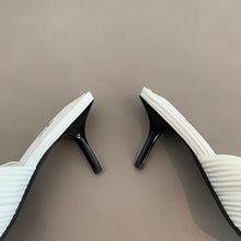 Load image into Gallery viewer, 7 Lucky Heels