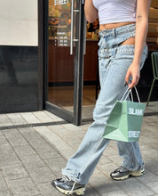 Load image into Gallery viewer, Remastered Jeans