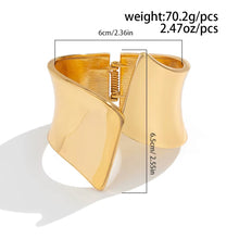 Load image into Gallery viewer, Chunk-Li Bracelets