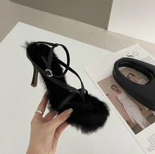 Load image into Gallery viewer, Mafiosa Heels