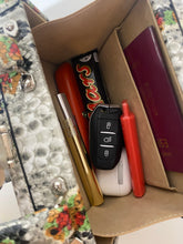 Load image into Gallery viewer, Mini Exotic Trunk Bag
