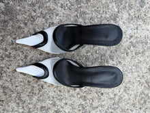 Load image into Gallery viewer, B&amp;W Mule Heels
