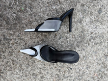 Load image into Gallery viewer, B&amp;W Mule Heels
