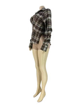 Load image into Gallery viewer, Contour Flannel Blouse

