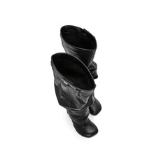 Load image into Gallery viewer, Pant Crime Boots
