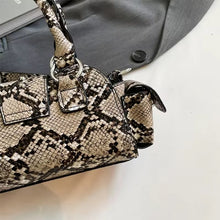 Load image into Gallery viewer, Croco Bag

