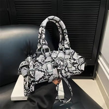 Load image into Gallery viewer, Croco Bag
