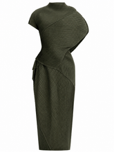 Load image into Gallery viewer, Katachi Pleated Set
