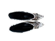 Load image into Gallery viewer, Naja Boots
